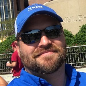 Meet your Posher, Jamie